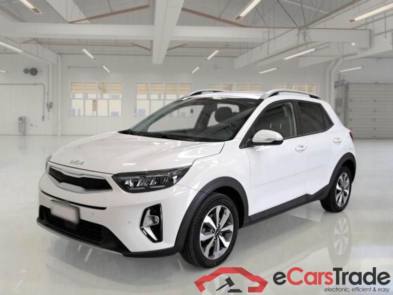 Kia 32 KIA STONIC / 2017 / 5P / SUV 1.2 ECO GPL STYLE #1
