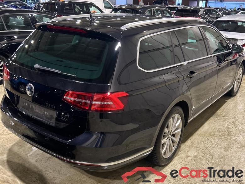 VOLKSWAGEN PASSAT VARIANT DIESEL - 2015 1.6 TDi Highline Business DSG (EU6.2) STOCK #2