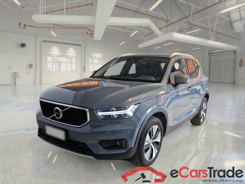 Volvo 50 VOLVO XC40 / 2017 / 5P / SUV D3 GEARTRONIC BUSINESS PLUS #1