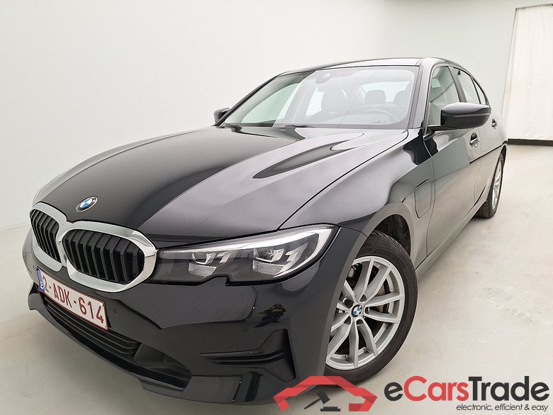 BMW, 3-serie '18, BMW 3 Reeks Berline 330e (215 kW) 4d #2