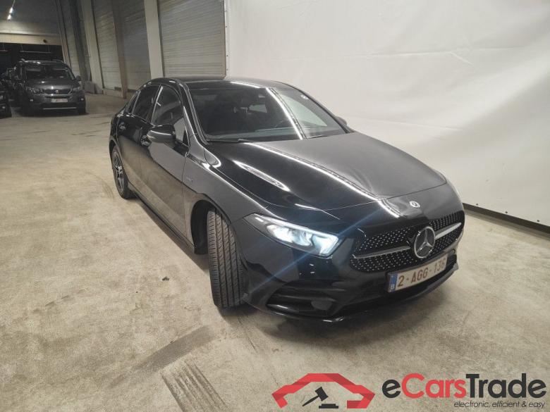 Mercedes-Benz A-Klasse Limousine A 250 e 4d #2