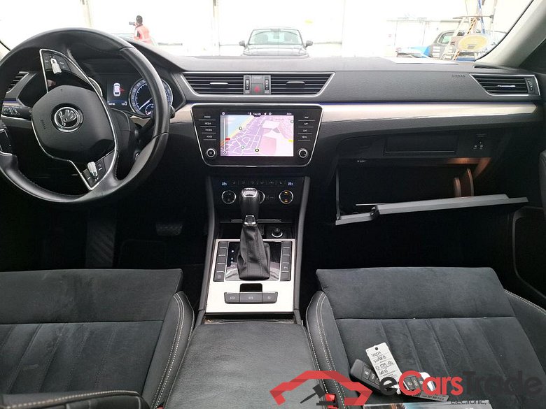 Skoda 2.0 TDI SCR 122 DSG7 Style Superb Break Style 2.0 TDI 120CV E6d #5