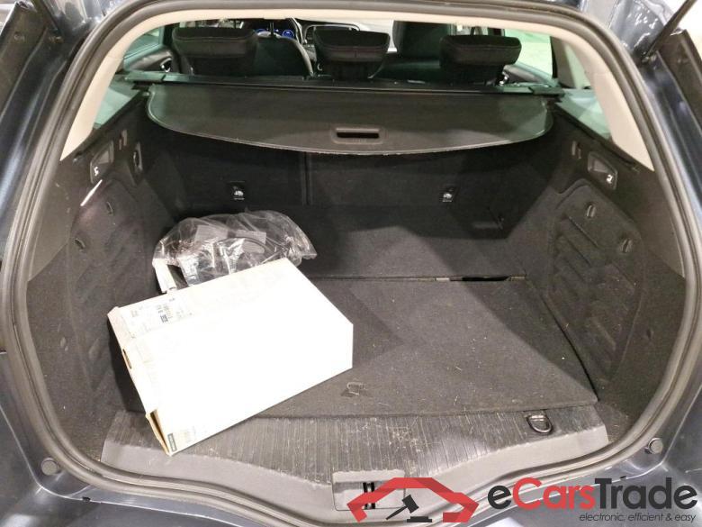 RENAULT MEGANE GRANDTOUR 1.6 E-TECH 160 PHEV INTENS #4