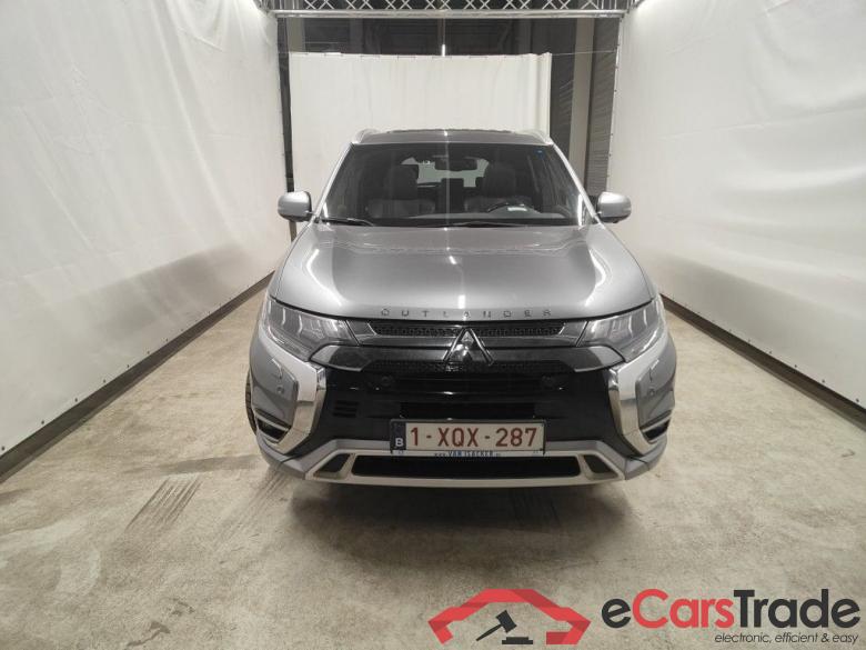Mitsubishi Outlander 2.4 PHEV 4WD Instyle SDA AT 5d #1