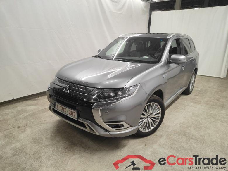 Mitsubishi Outlander 2.4 PHEV 4WD Instyle SDA AT 5d #3
