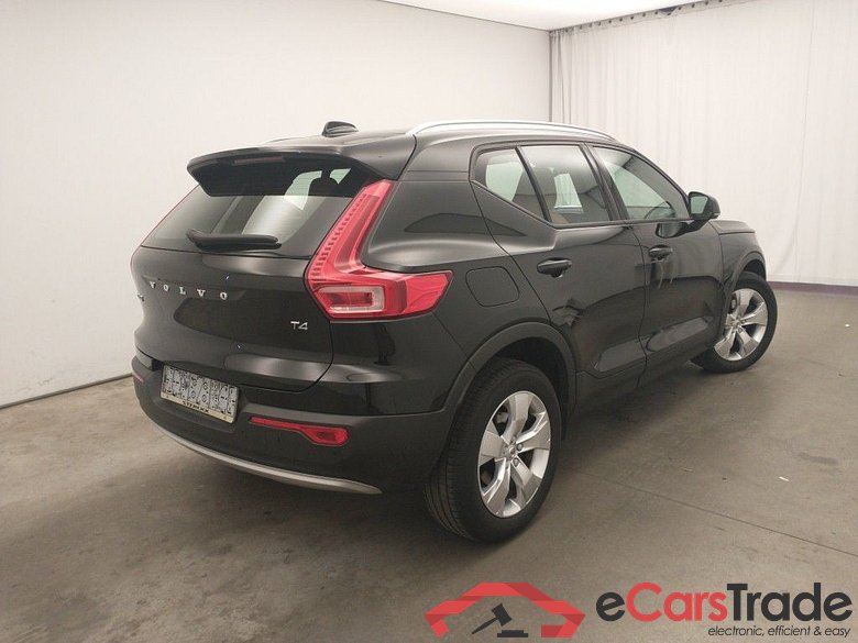 Volvo XC40 T4 Geartronic Momentum Pro 5d #5