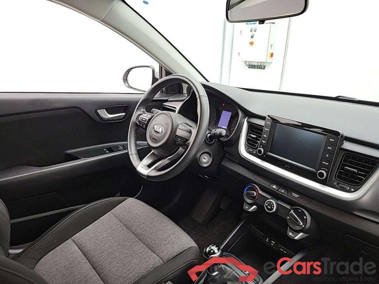 KIA STONIC 1.2 EASY #3
