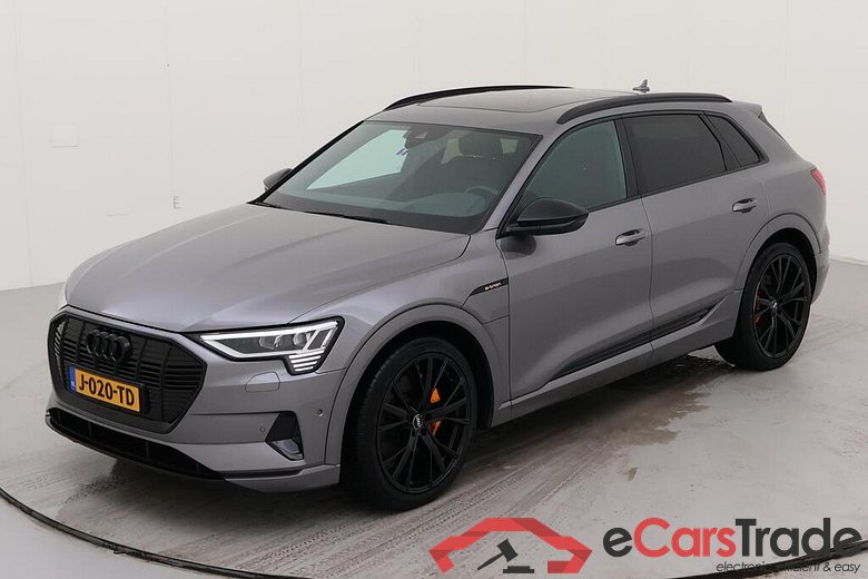 AUDI e-tron 158 kW #1