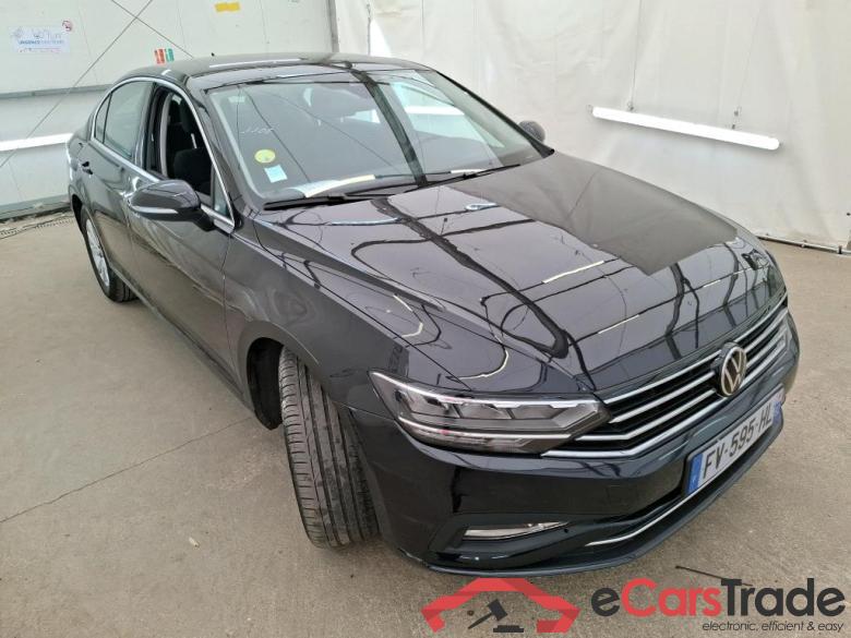 Volkswagen 1.6 TDI 120 DSG7 BUSINESS Passat Berline Business 2.0 TDI 120CV E6d #4