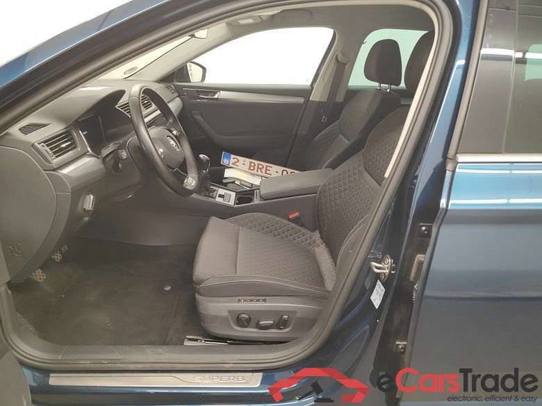 Skoda Superb Combi 1.5 TSI ACT 110kW Clever 5d #6