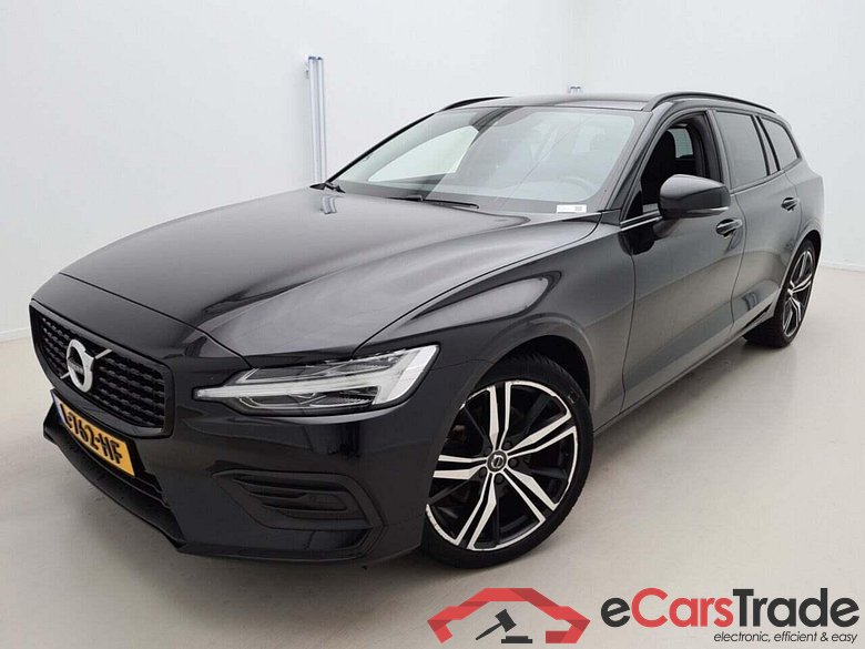 VOLVO V60 2.0 B3 Mom Advantage AUT