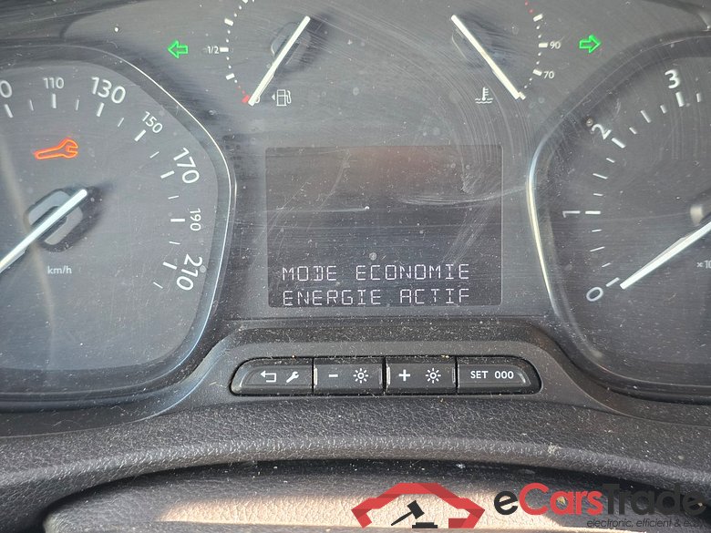 Citroën Jumpy M 2.0 BlueHDi 120 S&S EAT8 Driver 4d !!Technical issue!!! No COC #6