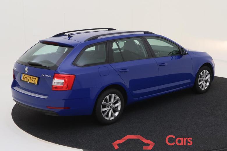 SKODA Octavia Combi 110 kW #6