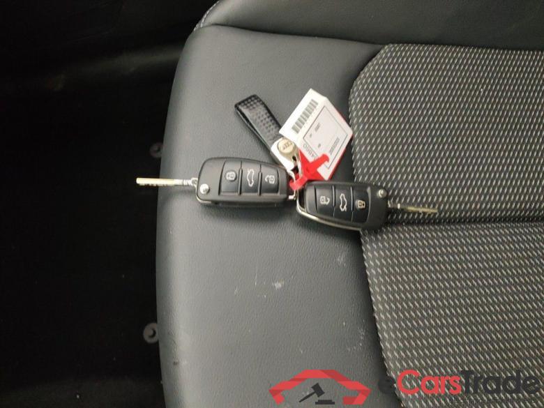 AUDI Q2 - 2021 40 TFSI 190hp Quattro S line S tronic 5d #4