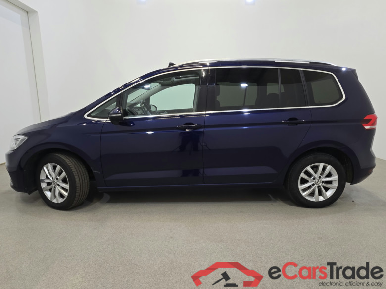 Volkswagen Touran 1.6 TDi Highline Pano LED-Matrix Navi Camera Klima PDC ... #2