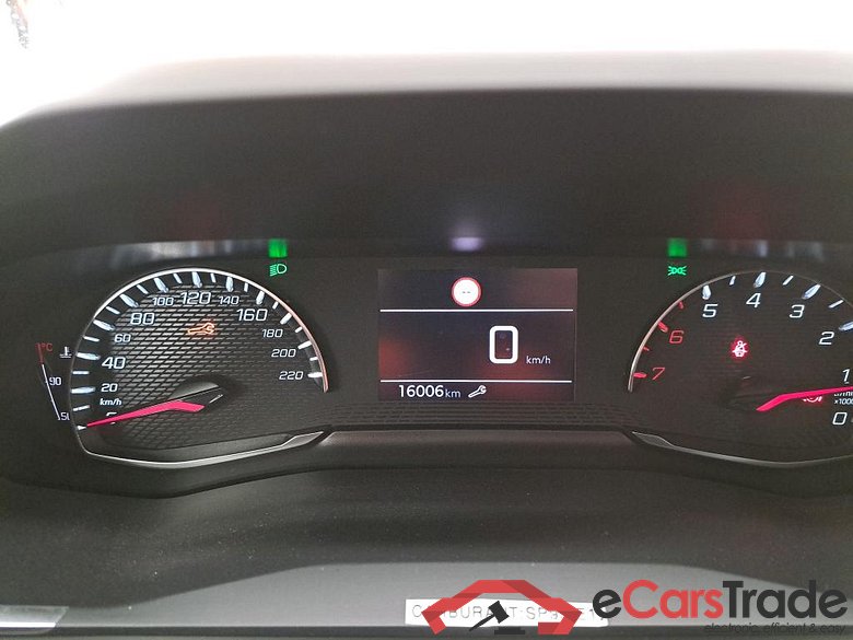 PEUGEOT 208 / 2019 / 5P / Berline PureTech 75 S&S Active Pack #6