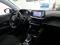 preview Peugeot 208 #5