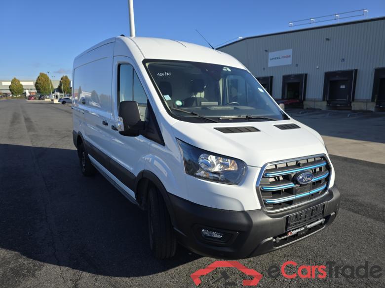 Ford E-Transit EV 350 L2H2 Trend 3PL Aut. Navi KeylessGo Camera Klima PDC ... #3