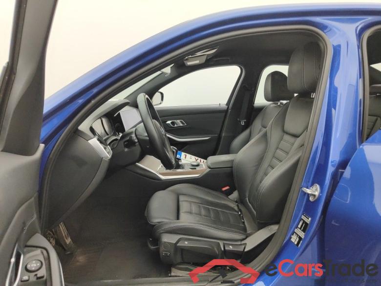 BMW 3 Reeks Berline 318d (110 kW) 4d #3