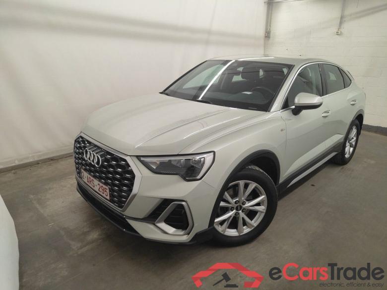 Audi Q3 Sportback 35 TFSI S tronic S Line 5d #1