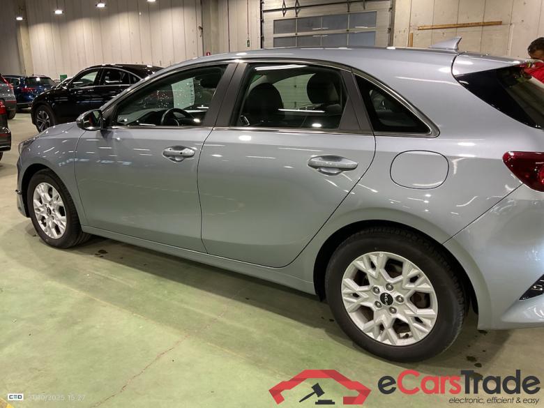 KIA CEE'D 1.0 T-GDI PULSE #3 KIA CEE'D 1.0 T-GDI PULSE #3