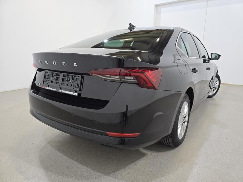 Skoda Octavia 2.0 TDI Ambition LED Virtual Navi KeylessGo Klima PDC ... #4