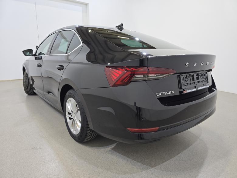 Skoda Octavia 2.0 TDI Ambition LED Virtual Navi KeylessGo Klima PDC ... #6