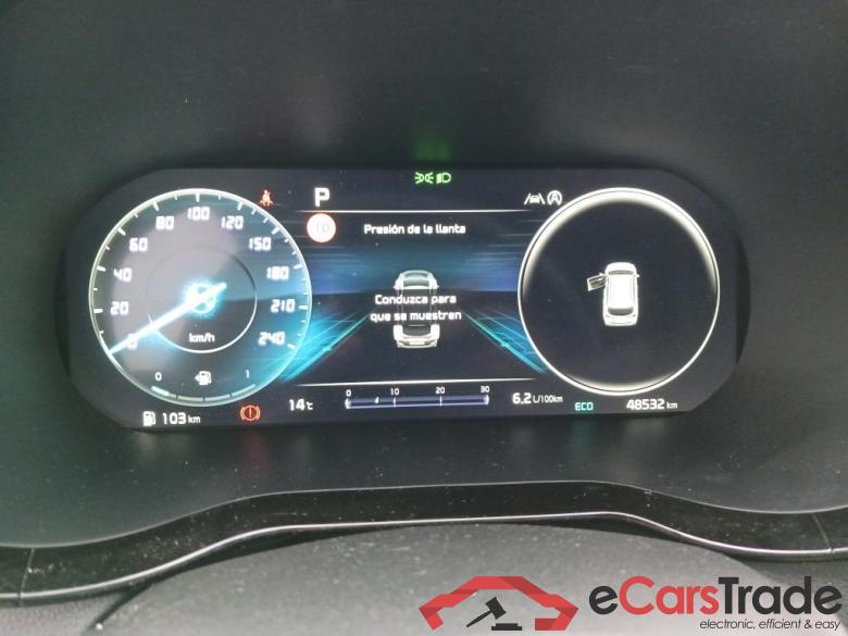 KIA Ceed Tourer / 2021 / 5P / familiar Tourer 1.5 MHEV 118kW(160CV) GT Line DCT #4 KIA Ceed Tourer / 2021 / 5P / familiar Tourer 1.5 MHEV 118kW(160CV) GT Line DCT #4