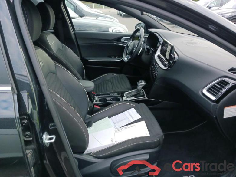 KIA Ceed Tourer / 2021 / 5P / familiar Tourer 1.5 MHEV 118kW(160CV) GT Line DCT #6 KIA Ceed Tourer / 2021 / 5P / familiar Tourer 1.5 MHEV 118kW(160CV) GT Line DCT #6