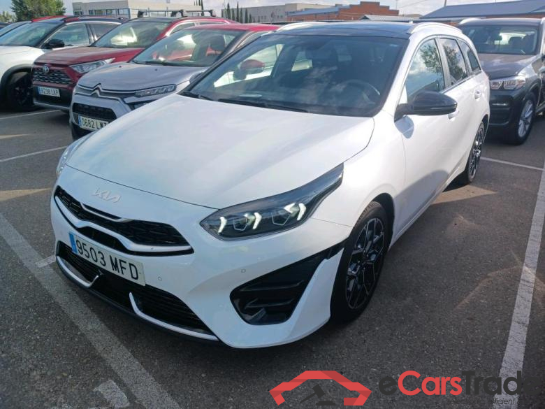 KIA Ceed Tourer / 2021 / 5P / familiar Tourer 1.5 MHEV 118kW(160CV) GT Line DCT KIA Ceed Tourer / 2021 / 5P / familiar Tourer 1.5 MHEV 118kW(160CV) GT Line DCT