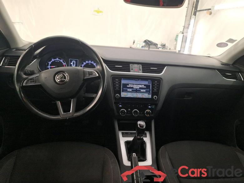 Octavia Combi Business 1.0 TSI 115CV BVM6 E6 #5