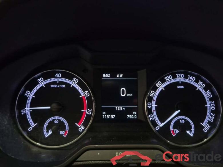 SKODA Octavia Combi 1.0 TSI Sport Business #4