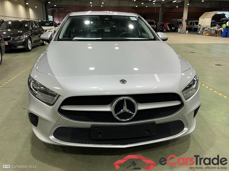 MERCEDES-BENZ A-CLASS 2.0 A 180 D BUSINESS SOLUTION ESSENTIAL #2
