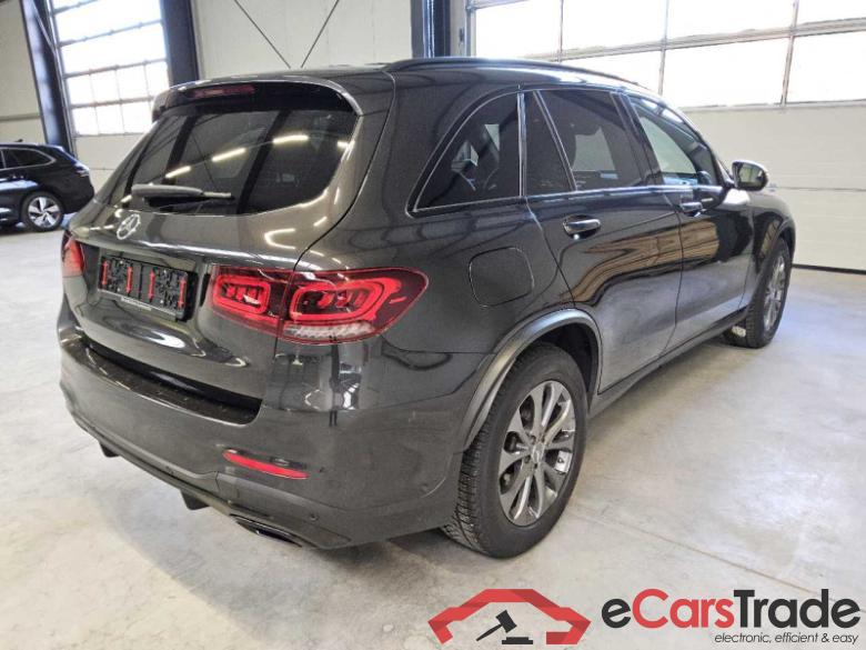 Mercedes-Benz GLC -Klasse (BM 253)(06.2015->) DE - SUV5 GLC 220 d EU6d, d AMG Line 4Matic (EURO 6d), (Facelift) 2019 - 2022 #3