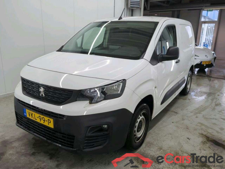 PEUGEOT Partner 1.2 PT. Premium #1
