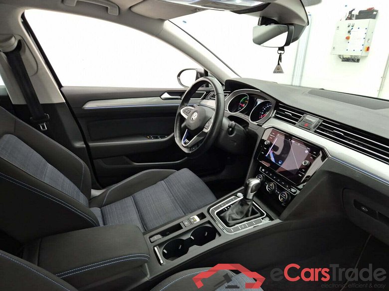 VOLKSWAGEN PASSAT VARIANT 1.4 GTE BUSINESS DSG6 #3