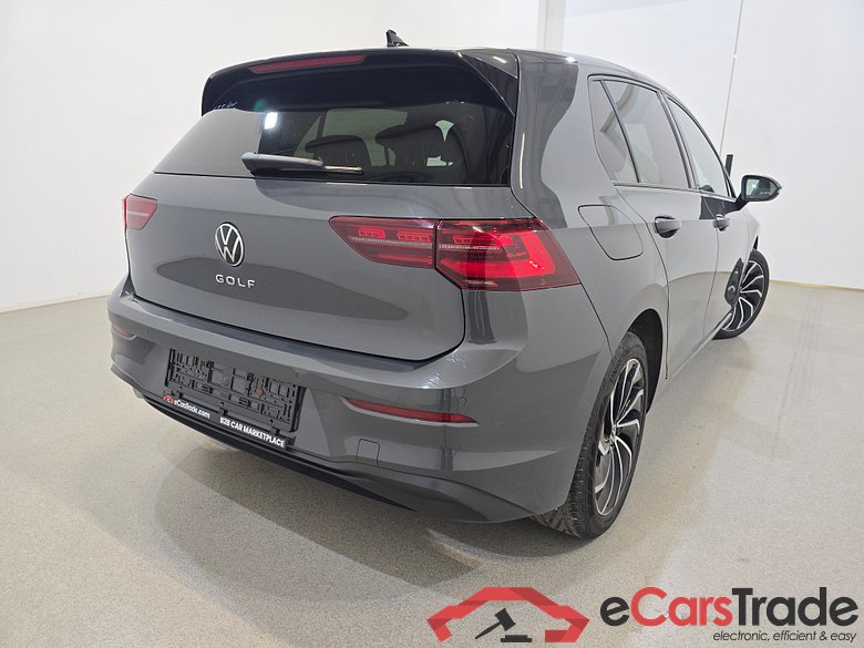 Volkswagen Golf 2.0 TDi Life LED-Matrix Virtual ACC Ambient Navi KeylessGo Camera Klima PDC ... #4