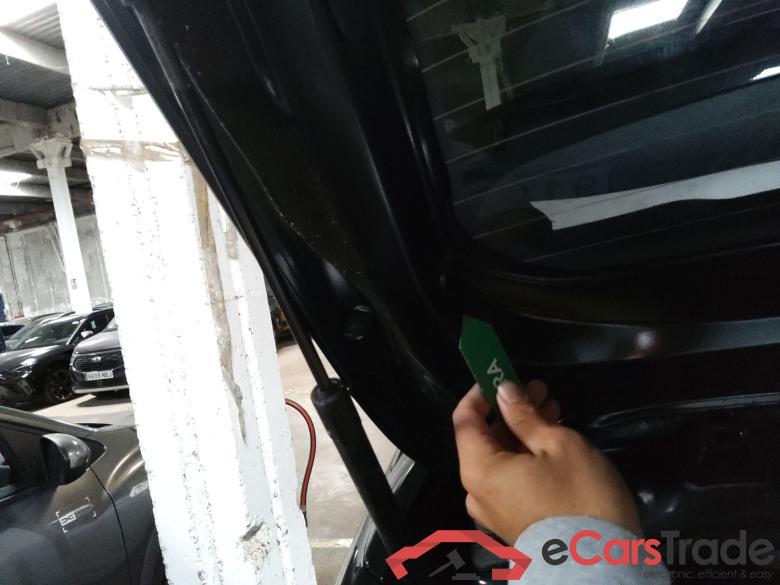 OPEL Corsa 1.2T XHT Hybrid eDCT6 S/S 136cv Automático GS #6