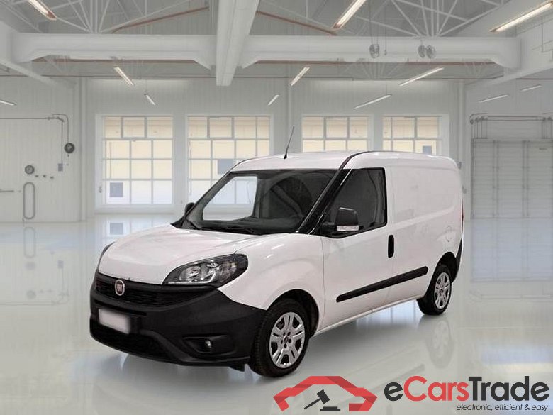 FIAT DOBLÒ CARGO / 2014 / 4P / VETT. FURGONATA CH1 LOUNGE 1.6 MJET 105CV E6D-F SeS