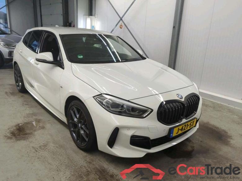 BMW 118i M-Sport LED-Xenon LC-Pro Navi-Pro Ambient 1/2 Sport-Leather KeylessGo Klima PDC ... #2