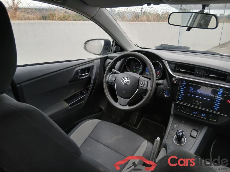 TOYOTA Auris / 2015 / 5P / berlina con portón 1.8 140H Hybrid Business #3