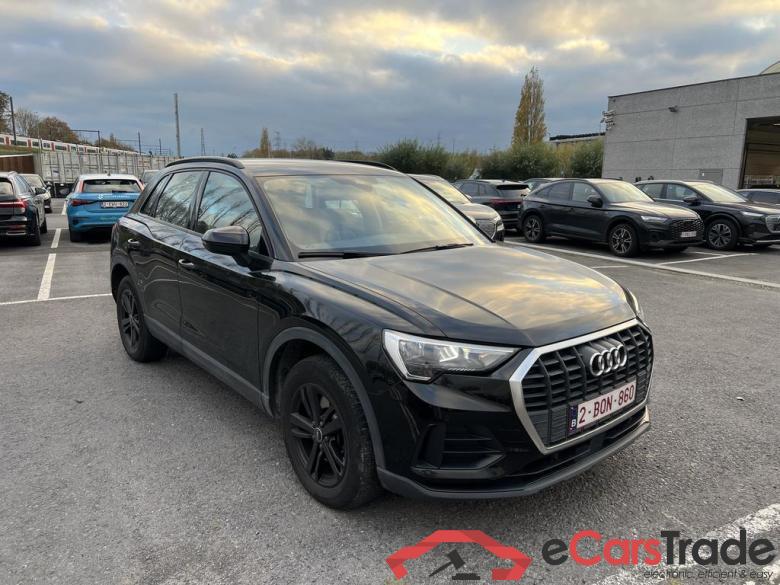 AUDI Q3 PHEV Attraction 45 TFSI e  180(245) kW(pk) S tronic #2