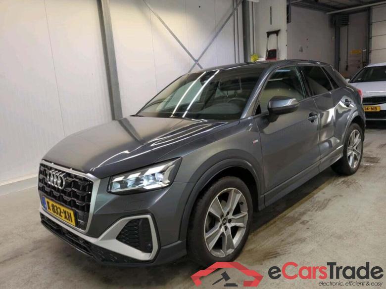 AUDI Q2 35 TFSI S edition #1