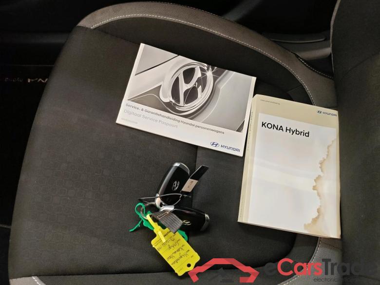 Hyundai KONA 1.6 GDI HEV Fashion 5d #4