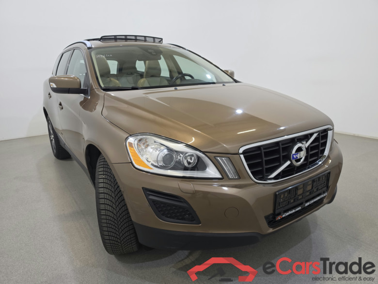 Volvo XC60 2.0 D3 Summum Aut. Pano Navi Leather KeylessGo Camera Klima PDC ... #3