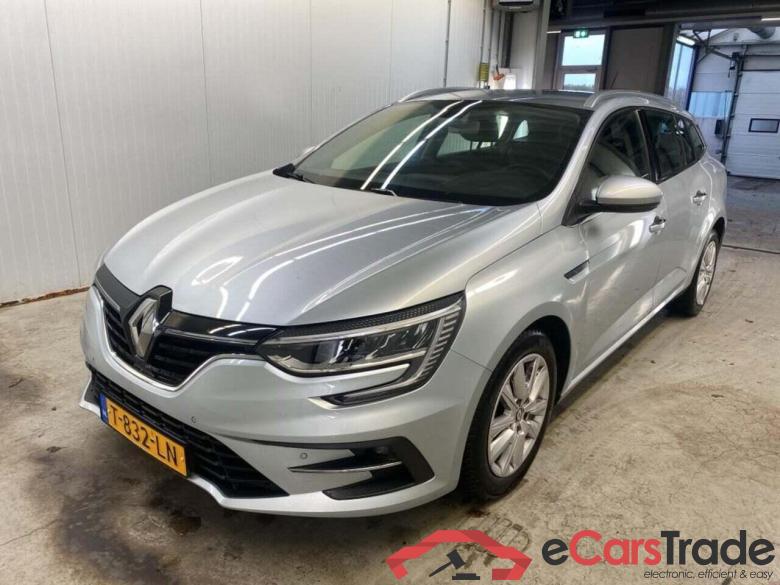 RENAULT Mégane Estate 1.3 TCe140 Equilibre #1