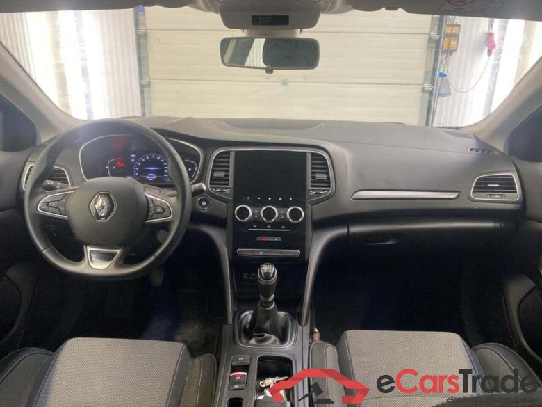 RENAULT Mégane Estate 1.3 TCe140 Equilibre #3