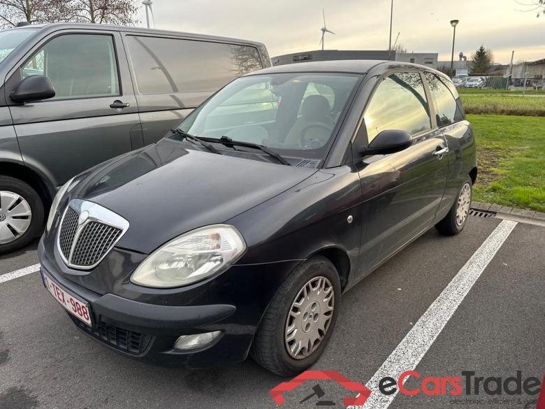 LANCIA Ypsilon Ypsilon 1.3 Multijet 16v Argento #1