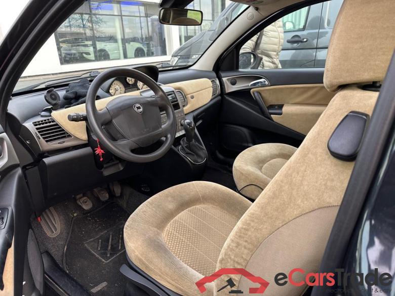 LANCIA Ypsilon Ypsilon 1.3 Multijet 16v Argento #3