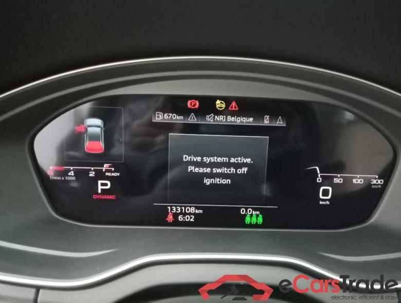 AUDI Q5 DIESEL - 2020 40 TDi 204 Quattro S line S tronic 5d #6